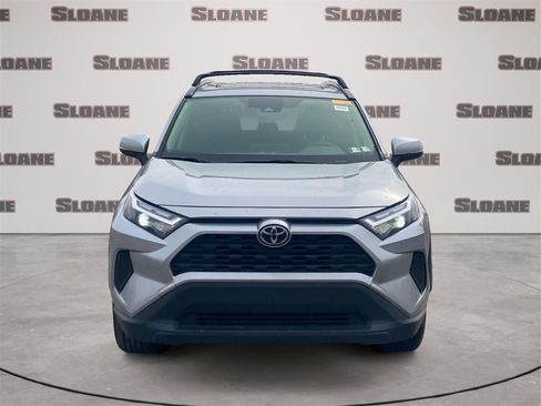 Used 2023 Toyota RAV4 XLE w/ Convenience Package image 8