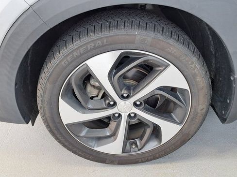 Used 2018 Hyundai Tucson Limited w/ Ultimate Package 02 FWD image 35