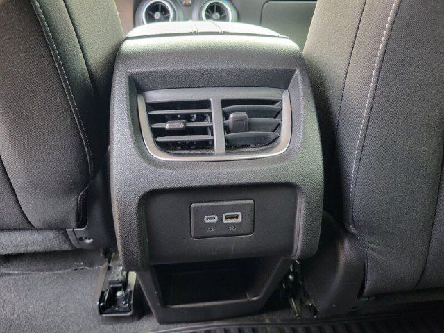 Used 2024 Chevrolet Blazer LT FWD image 27