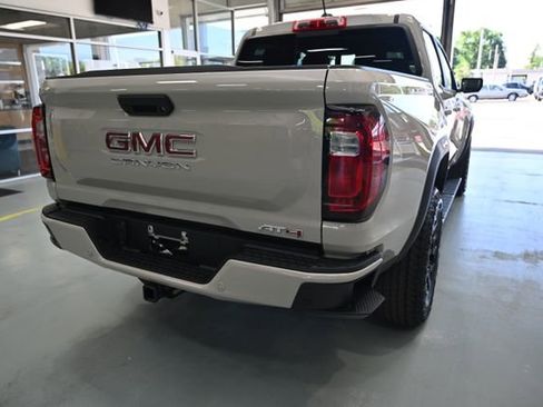 New 2026 GMC Canyon AT4 AWD/4WD image 5