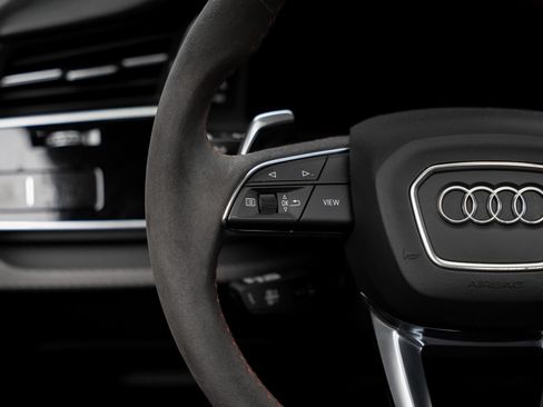 Used 2023 Audi RS Q8 AWD/4WD image 46