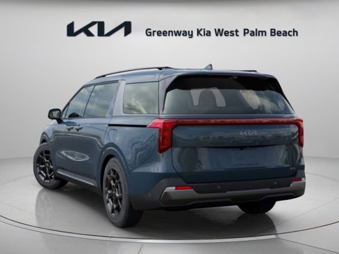 New 2027 Kia Carnival SX FWD image 5