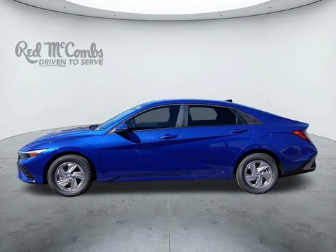 New 2026 Hyundai Elantra SE w/ Cargo Package FWD image 2