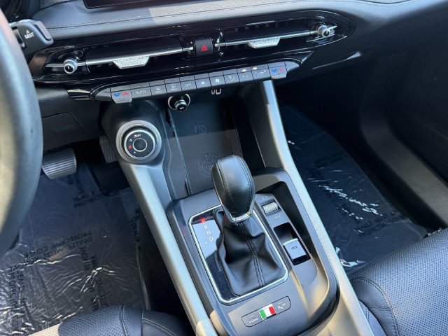 Used 2024 Alfa Romeo Tonale Ti AWD/4WD image 15