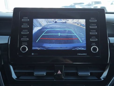 Used 2024 Toyota Camry SE image 4