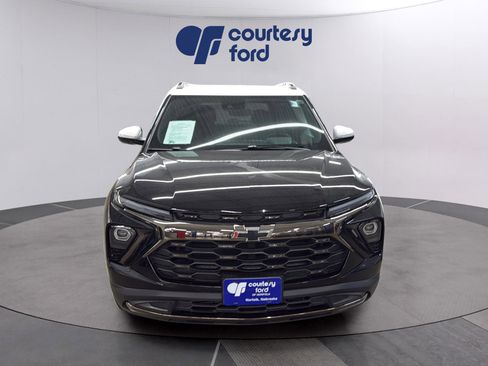 Used 2025 Chevrolet TrailBlazer ACTIV w/ Driver Confidence Package AWD/4WD image 2