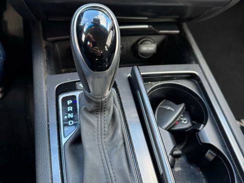 Used 2016 Hyundai Genesis 3.8 w/ Option Group 02 image 16