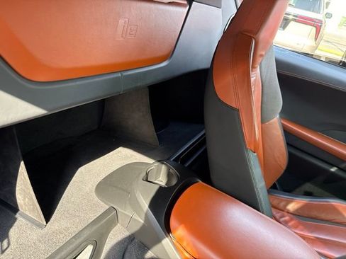 Used 2019 BMW i8 Roadster AWD/4WD image 21
