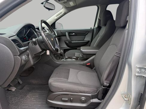 Used 2016 Chevrolet Traverse LT w/ Traveler's Package FWD image 21