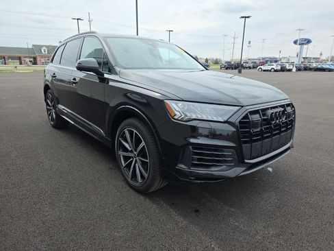 Used 2024 Audi Q7 3.0T Premium Plus w/ Premium Plus Package image 3