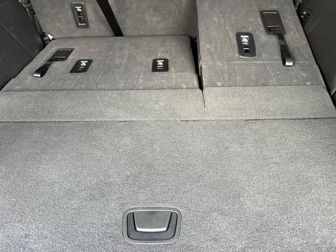 Certified 2025 Chevrolet Tahoe Z71 image 17