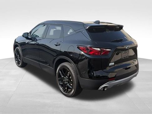 Used 2022 Chevrolet Blazer LT FWD image 5