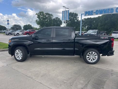 Used 2024 Chevrolet Silverado 1500 Custom AWD/4WD image 3