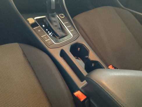 Used 2020 Volkswagen Jetta S image 26