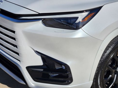 Certified 2026 Lexus TX 350 AWD image 8