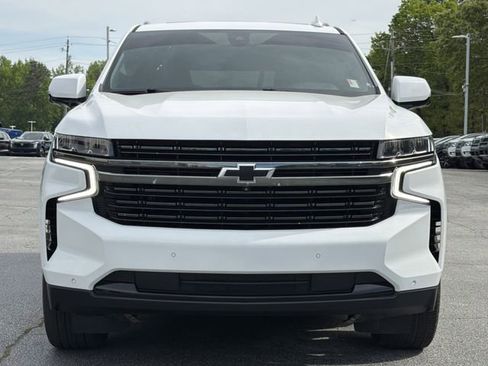 Used 2022 Chevrolet Tahoe RST w/ Sport Performance Package AWD/4WD image 3
