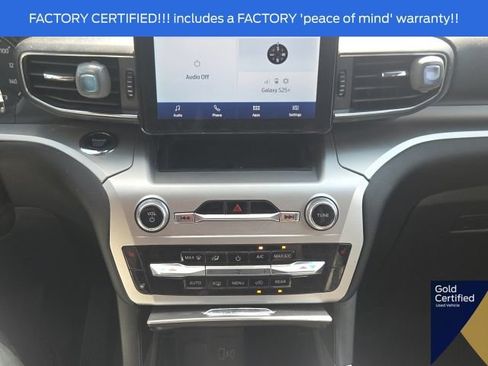 Used 2022 Ford Explorer XLT w/ Equipment Group 202A AWD/4WD image 35