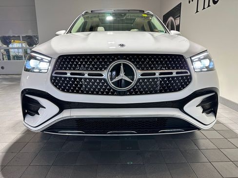Certified 2026 Mercedes-Benz GLE 450 4MATIC image 2
