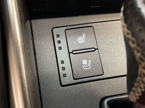 Used 2018 Lexus IS 350 F Sport image 7