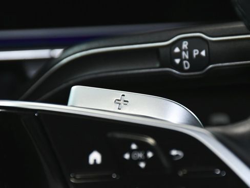 Used 2024 Mercedes-Benz GLE 450 4MATIC image 40