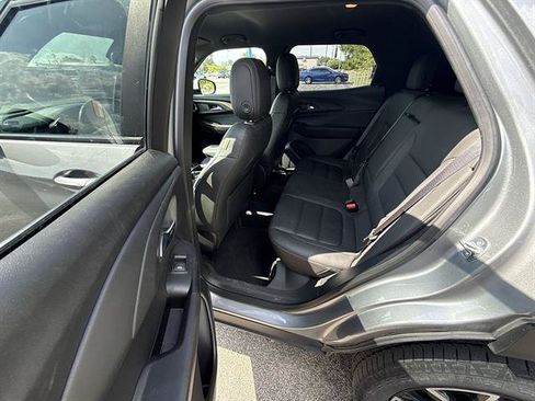 Used 2023 Chevrolet TrailBlazer ACTIV w/ Convenience Package AWD/4WD image 54