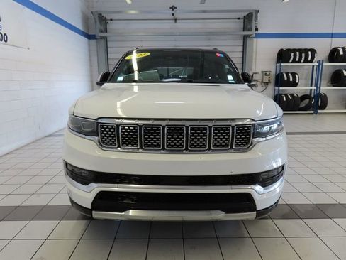 Used 2023 Jeep Grand Wagoneer 4WD image 17