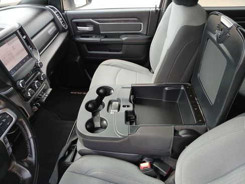 Used 2024 RAM 3500 Big Horn image 25