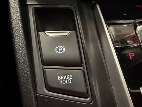 Used 2021 Honda CR-V Special Edition image 29
