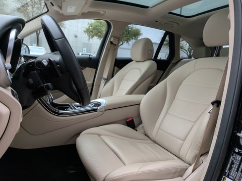 Used 2018 Mercedes-Benz GLC 300 300 image 11