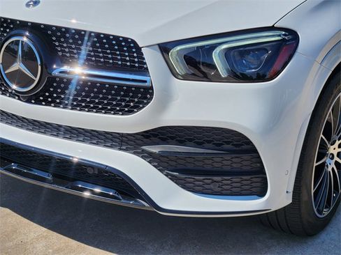 Used 2022 Mercedes-Benz GLE 450 4MATIC image 9