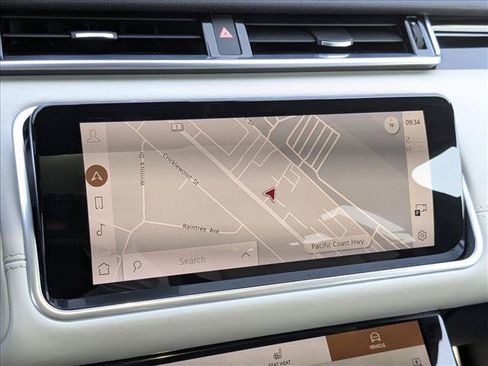 Certified 2023 Land Rover Range Rover Velar R-Dynamic S AWD/4WD image 16