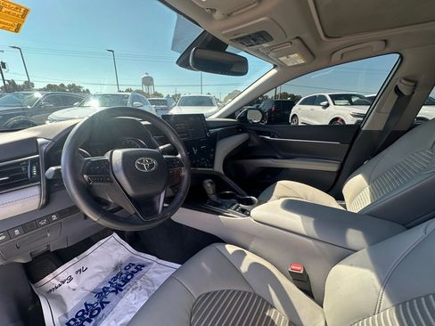 Used 2024 Toyota Camry SE w/ Audio Upgrade Package image 10