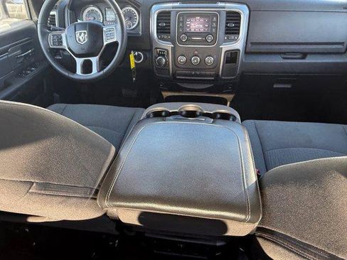 Used 2022 RAM 1500 Classic SLT image 15