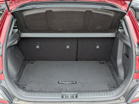 Certified 2023 Hyundai Kona SE w/ Cargo Package image 11