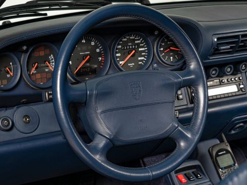 Used 1998 Porsche 911 image 15