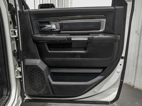 Used 2017 RAM 3500 Laramie Longhorn AWD/4WD image 46