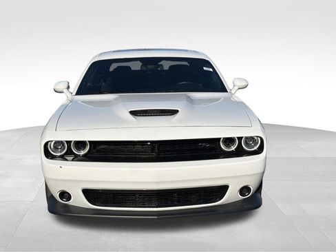Used 2023 Dodge Challenger R/T w/ Blacktop Package image 8