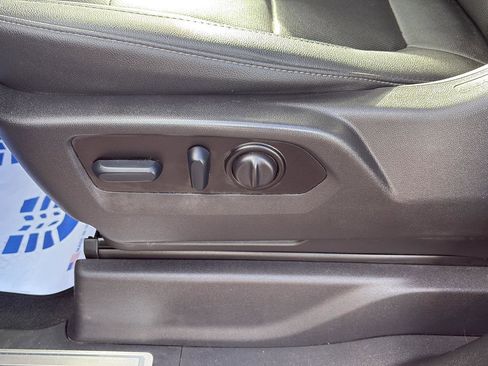 Used 2022 Chevrolet Silverado 1500 LTZ w/ LTZ Premium Package image 14