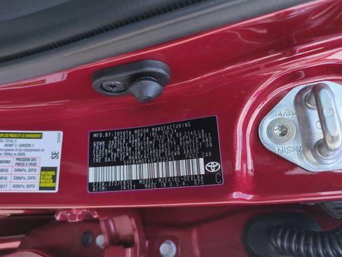 Certified 2025 Toyota Corolla LE image 23