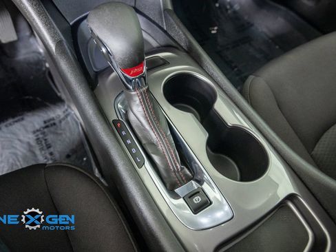 Used 2023 Chevrolet Malibu RS FWD image 20