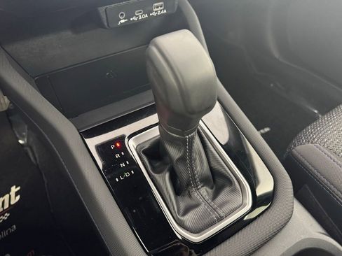 Used 2025 Subaru Forester Premium w/ Convenience Package #1 image 17