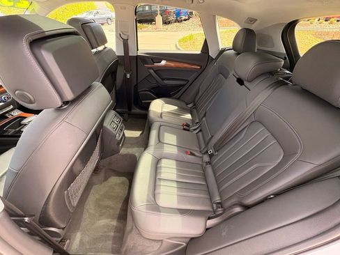 Used 2023 Audi Q5 2.0T Premium Plus AWD/4WD image 29
