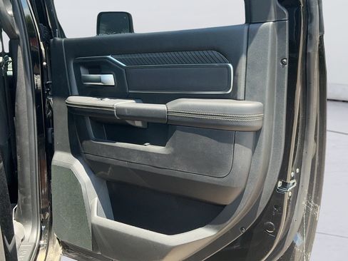 New 2025 RAM 2500 Big Horn AWD/4WD image 11