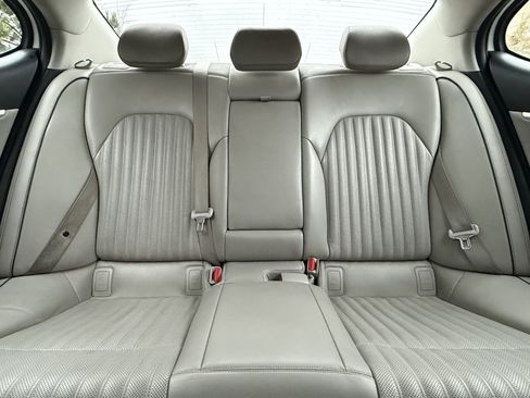 Used 2020 Genesis G70 3.3T w/ Elite Package image 42