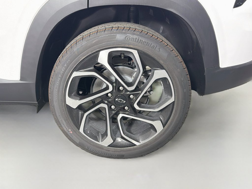 New 2026 Chevrolet Trax RS w/ Driver Confidence Package FWD image 29