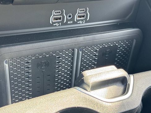 New 2026 RAM 2500 Laramie w/ Night Edition image 28