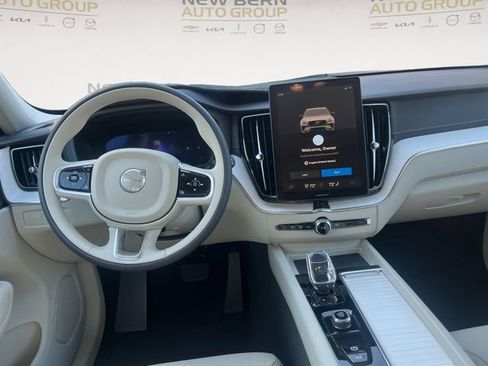 New 2026 Volvo XC60 B5 Ultra AWD/4WD image 10