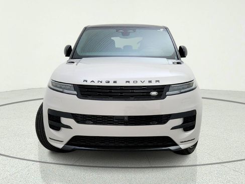 Used 2025 Land Rover Range Rover Sport Dynamic SE AWD/4WD image 3