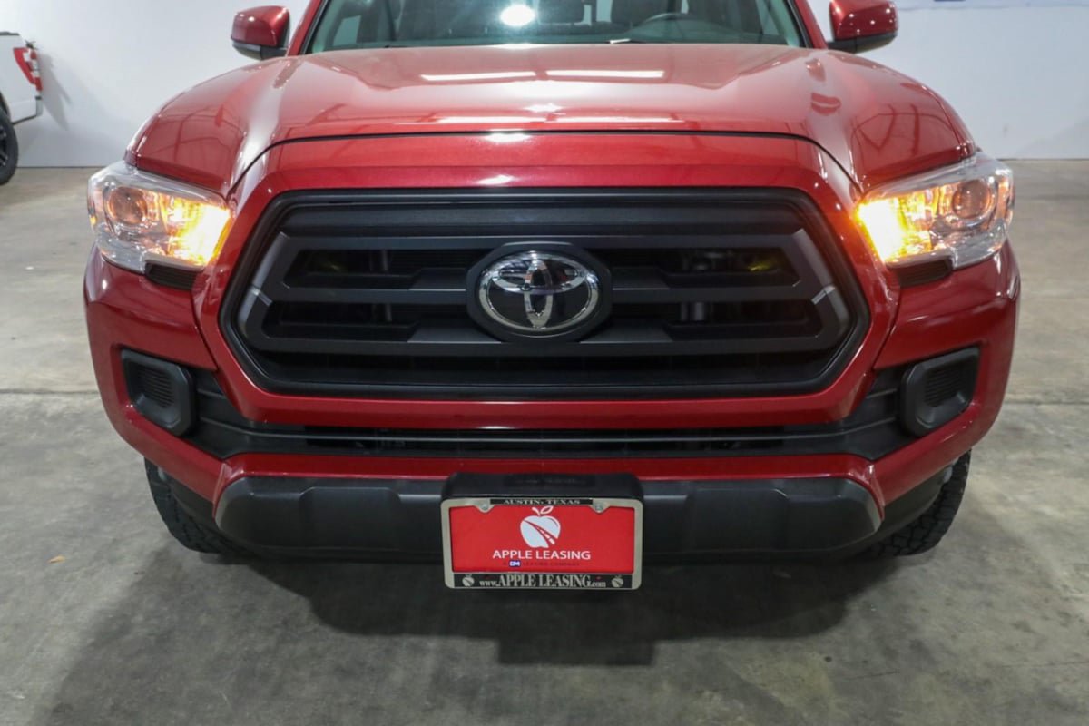 Used 2022 Toyota Tacoma SR w/ SR Convenience Package RWD image 4