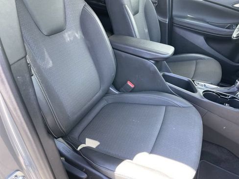 Used 2025 Buick Encore GX Preferred AWD/4WD image 23